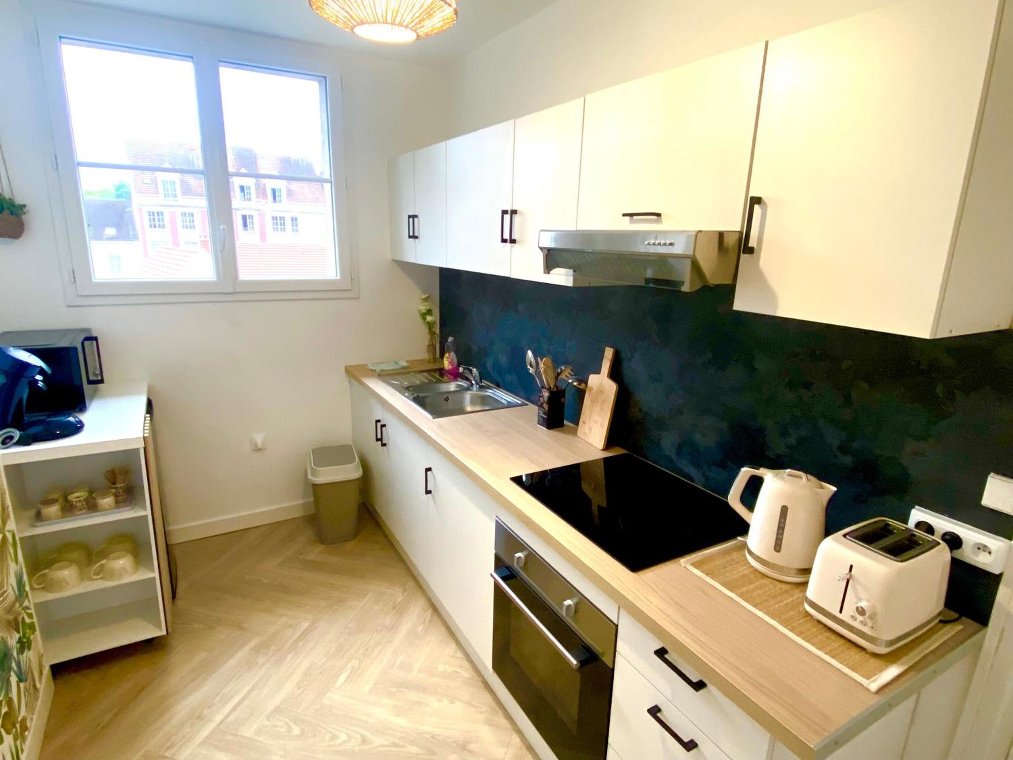 Апартаменты Le Cocon De La Tour -Vip-Compiegne-Hyper Centre Экстерьер фото